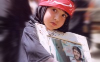 یه جوون که پدر شد و پر زد و دخترکش رو ندید