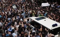 خودروی هاشمی دانشجویان را زیر گرفت